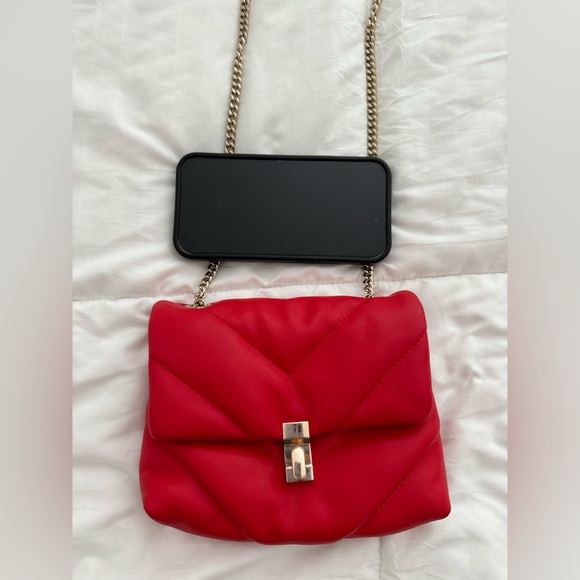 Red Zara chain purse - Picture 3 of 8